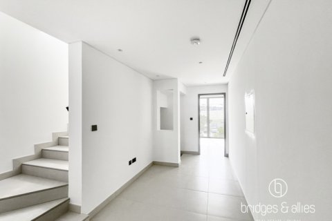 Vila u Dubai, UAE 4 spavaćih soba, 226.1 m2 Br. 669168 - fotografija 13