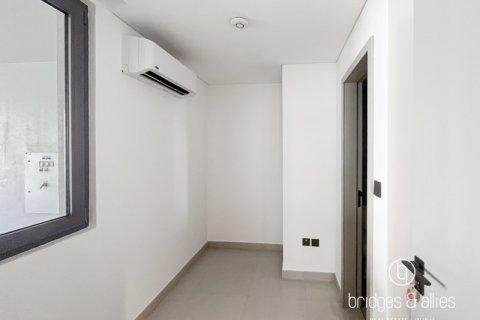 Vila u Dubai, UAE 4 spavaćih soba, 226.1 m2 Br. 669168 - fotografija 18