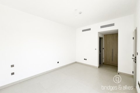 Vila u Dubai, UAE 4 spavaćih soba, 226.1 m2 Br. 669168 - fotografija 23