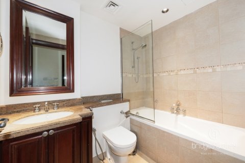 Apartman u Old Town, Dubai, UAE 1 spavaća soba, 95.5 m2 Br. 669169 - fotografija 18