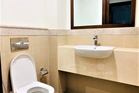 Apartemen di Downtown Dubai (Downtown Burj Dubai), UEA 3 kamar tidur, 178.9 m2 nomor 669166 - foto 16