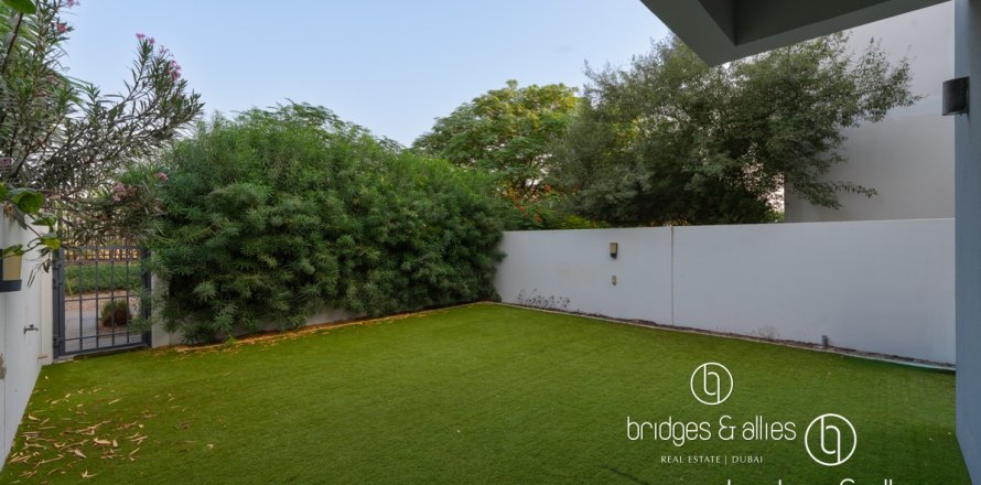 Villa itt: Dubai Hills Estate, EAE, 3 hálószoba, 202.6 m², azonosító: 669172