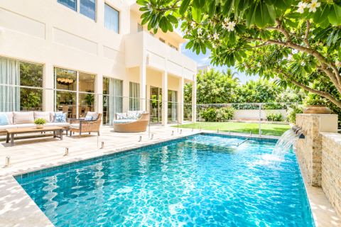 Vila di Dubai, UEA 4 kamar tidur, 578 m2 nomor 758464