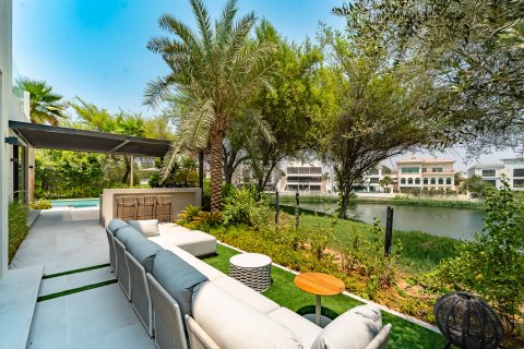 ویلا برای فروش در  Jumeirah Islands، Dubai، امارات متحده عربی  5 خوابه ، 1002 متر مربع ، شماره 758470 - تصویر 3