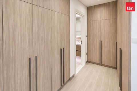 Apartament na sprzedaż w Dubai, ZEA 1 sypialnia, 81 mkw., nr 740365 - zdjęcie 4
