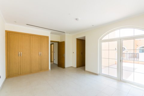Jumeirah Islands, Dubai, BAE’de satılık villa 5 yatak odası, 800 m² No 700147 - fotoğraf 12