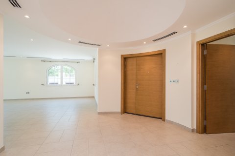 Jumeirah Islands, Dubai, BAE’de satılık villa 5 yatak odası, 800 m² No 700147 - fotoğraf 9