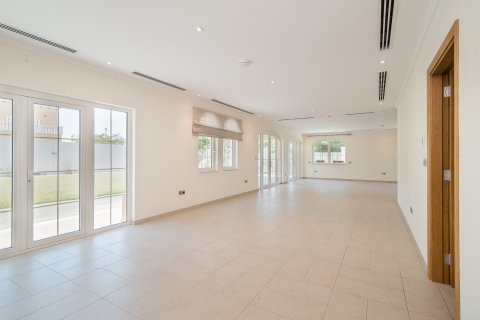 Jumeirah Islands, Dubai, BAE’de satılık villa 5 yatak odası, 800 m² No 700147 - fotoğraf 4