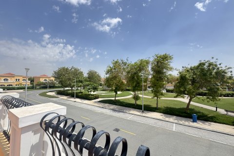 Vila di Jumeirah Islands, Dubai, UEA 5 kamar tidur, 800 m2 nomor 700147 - foto 22