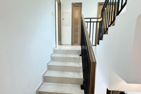 Kuća u nizu u DAMAC Hills (Akoya by DAMAC), Dubai, UAE 3 spavaćih soba, 108 m2 Br. 700127 - fotografija 21