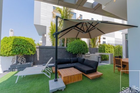 Vila u gradu Palm Jumeirah, Dubai, UAE 5 spavaće sobe, 709.04 m2 Br. 747582 - Slika 10