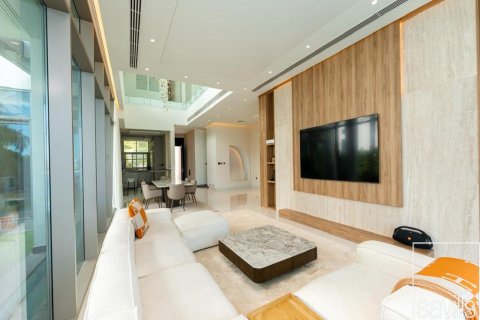 Vila u gradu Palm Jumeirah, Dubai, UAE 5 spavaće sobe, 709.04 m2 Br. 747582 - Slika 5