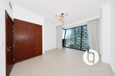 Apartemen di Downtown Dubai (Downtown Burj Dubai), UEA 2 kamar tidur, 135 m2 nomor 706417 - foto 13
