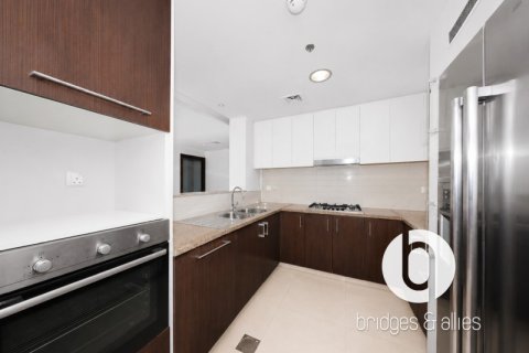 Apartemen di Downtown Dubai (Downtown Burj Dubai), UEA 2 kamar tidur, 135 m2 nomor 706417 - foto 7
