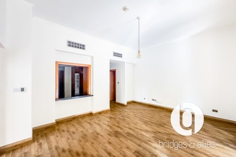 Apartmen di Old Town, Dubai, UAE 1 bilik tidur, 242 meter persegi № 706418 - foto 6