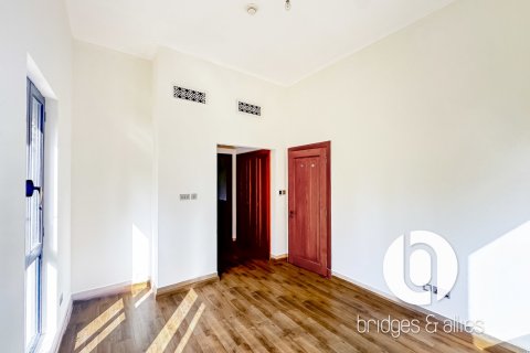 Apartmen di Old Town, Dubai, UAE 1 bilik tidur, 242 meter persegi № 706418 - foto 3