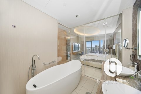 Apartament në Business Bay, Dubai, Emiratet e Bashkuara Arabe 3 dhoma gjumi, 162 m2. № 706420 - Foto 7