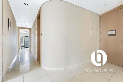 Apartament në Business Bay, Dubai, Emiratet e Bashkuara Arabe 3 dhoma gjumi, 162 m2. № 706420 - Foto 5