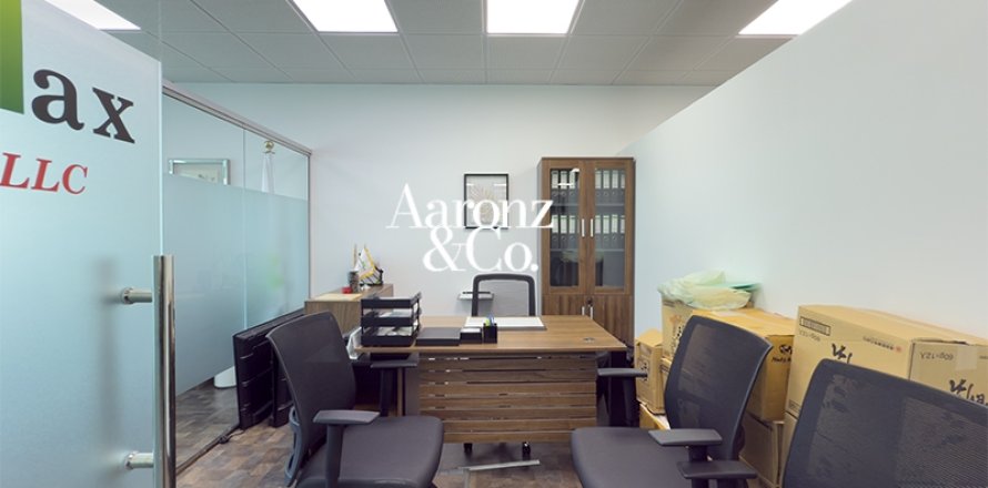 Office in Business Bay, Dubai, UAE 107 sq.m. № 706415