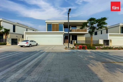 Villa zum Verkauf in Tilal Al Ghaf, Dubai, VAE 5 Schlafzimmer, 621.5 m2 Nr. 641551 - Foto 1
