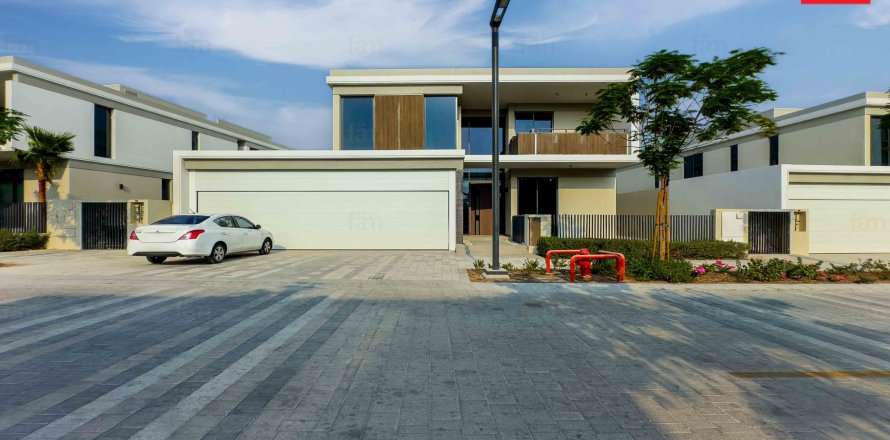 Villa in Tilal Al Ghaf, Dubai, VAE: 5 Schlafzimmer, 621.5 m2 Nr. 641551