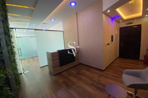 Office in Business Bay, Dubai, UAE 90 sq.m. № 715934 - photo 6
