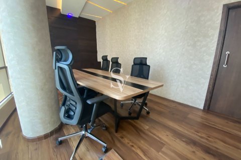 Office in Business Bay, Dubai, UAE 90 sq.m. № 715934 - photo 9