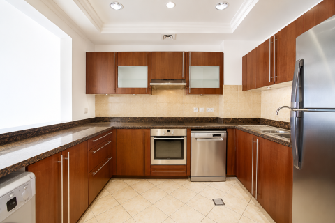 Appartement te huur in Palm Jumeirah, Dubai, VAE 1 slaapkamer, 121.14 vr.m., nr 749534 - foto 3