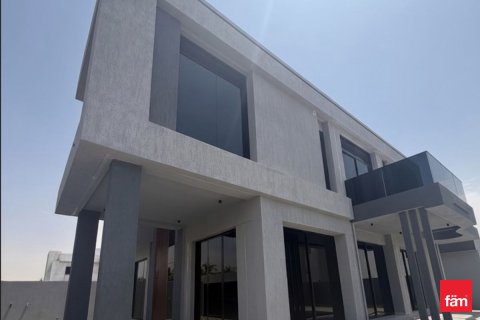 Vilë në Dubai, Emiratet e Bashkuara Arabe 5 dhoma gjumi, 930 m2. № 714965 - Foto 4