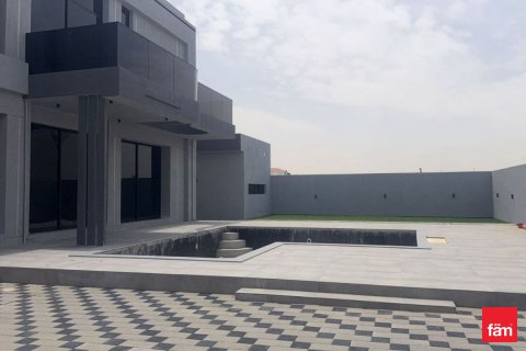 Vilë në Dubai, Emiratet e Bashkuara Arabe 5 dhoma gjumi, 930 m2. № 714965 - Foto 8