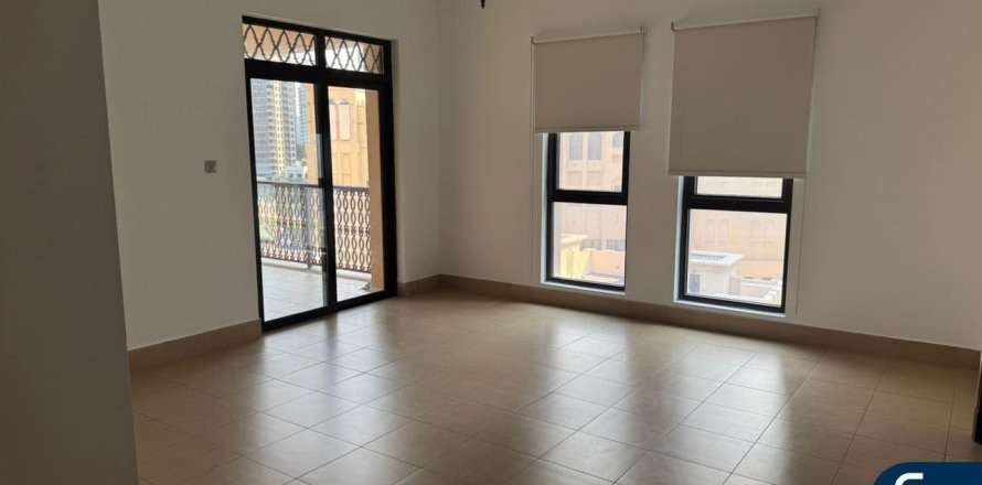 Apartmen di Old Town, Dubai, UAE 2 bilik tidur, 132 meter persegi № 698312