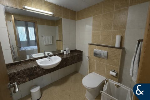 Üürile anda korter asukohaga Dubai Marina, Dubai, AÜE: 2 magamistoaga, 101 m² Nr 698321 - pilt 9