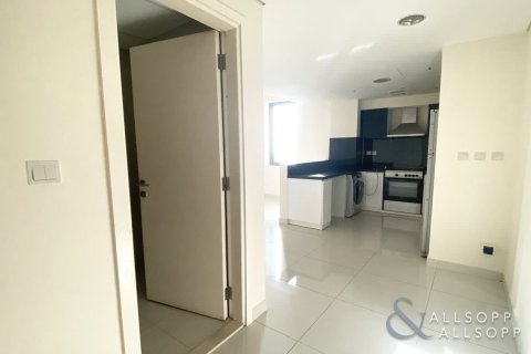 Apartamento para arrendamento em Business Bay, Dubai, EAU 2 quartos, 104 m2 № 698314 - foto 3