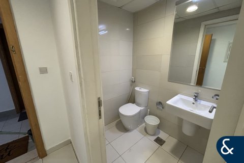 Apartamento para arrendamento em Business Bay, Dubai, EAU 2 quartos, 104 m2 № 698314 - foto 5