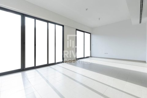 Adosado en alquiler en Dubai Land, Dubai, EAU 3 dormitorios, 208 m2 № 684252 - foto 2
