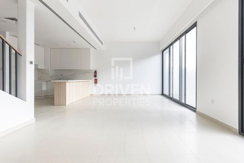 Dubai Land, Dubai, BAE’de townhouse 3 yatak odası, 208 m² No 684252