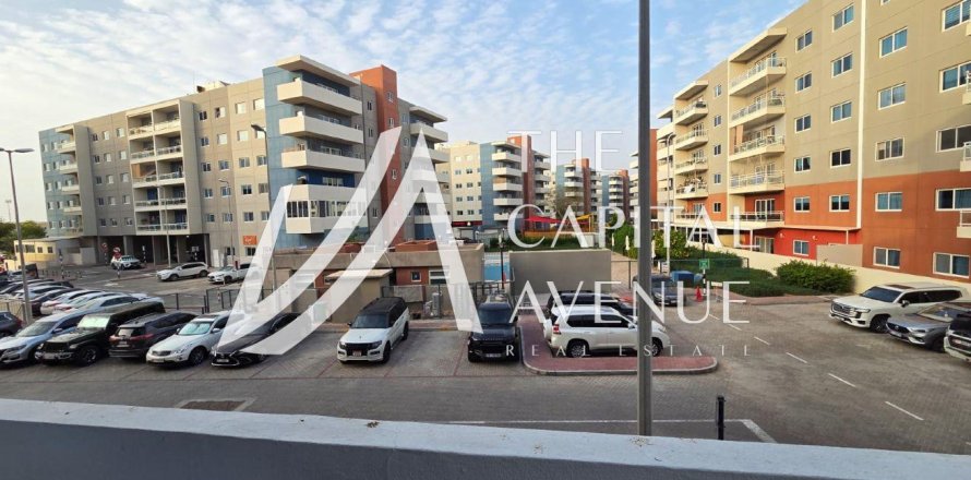 Apartment sa Al Reef, Abu Dhabi, UAE 3 silid-tulugan, 156.82 sq.m. № 737181