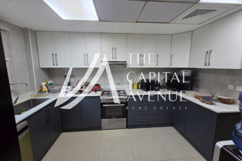 Apartment sa Al Reef, Abu Dhabi, UAE 3 silid-tulugan, 156.82 sq.m. № 737181 - larawan 5