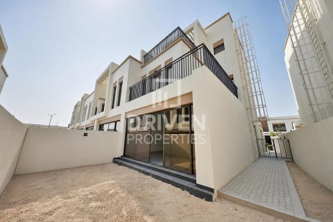 Townhouse sa Damac Lagoons, Dubai, UAE 5 silid-tulugan, 197.98 sq.m. № 756886 - larawan 26