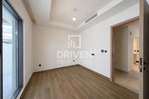 Townhouse sa Damac Lagoons, Dubai, UAE 5 silid-tulugan, 197.98 sq.m. № 756886 - larawan 9