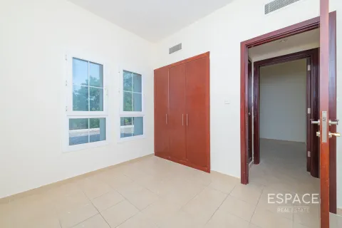 Rijtjeshuis te huur in Arabian Ranches, Dubai, VAE 3 slaapkamers, 213 vr.m., nr 661231 - foto 11