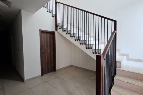 Māja Ras Al Khaimahjā, AAE 2 istabas, 235 m2 Nr. 734565 - attēls 10