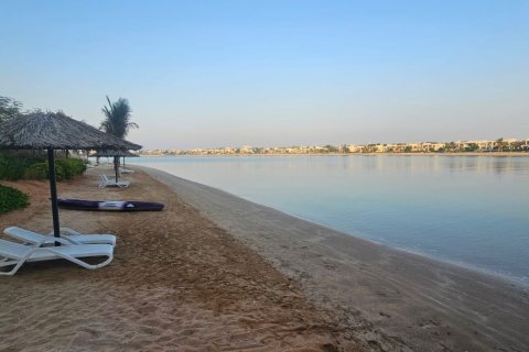 Māja Ras Al Khaimahjā, AAE 2 istabas, 235 m2 Nr. 734565 - attēls 15