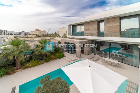 Villa te huur in Jumeirah, Dubai, VAE 5 slaapkamers, 892 vr.m., nr 664729 - foto 16