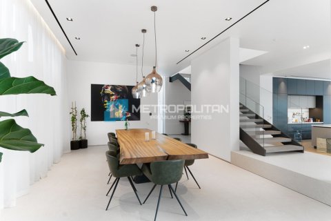 Villa te huur in Jumeirah, Dubai, VAE 5 slaapkamers, 892 vr.m., nr 664729 - foto 5