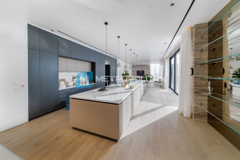 Villa te huur in Jumeirah, Dubai, VAE 5 slaapkamers, 892 vr.m., nr 664729 - foto 26