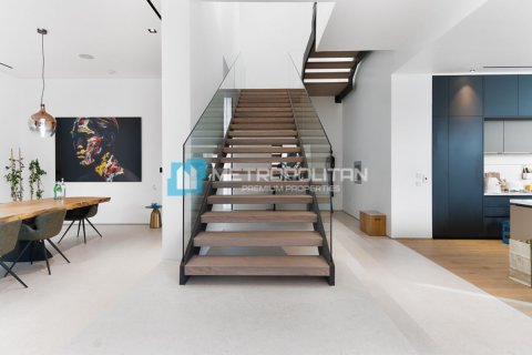 Villa te huur in Jumeirah, Dubai, VAE 5 slaapkamers, 892 vr.m., nr 664729 - foto 8