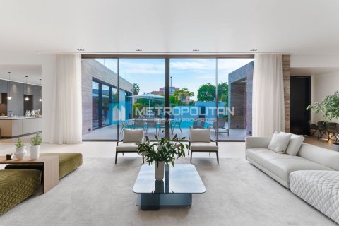 Villa te huur in Jumeirah, Dubai, VAE 5 slaapkamers, 892 vr.m., nr 664729 - foto 4