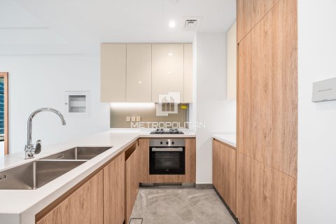 Apartamento para arrendamento em Business Bay, Dubai, EAU 2 quartos, 84 m2 № 664724 - foto 2