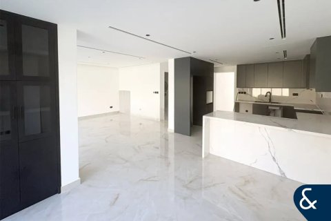 Βίλα σε The Lakes, Dubai, ΗΑΕ 4 υπνοδωμάτια, 243 τ.μ. Αρ. 685114 - φωτογραφία 6